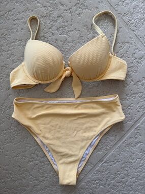 Shade & Shore Yellow Textured Bikini Set 34B and Medium
